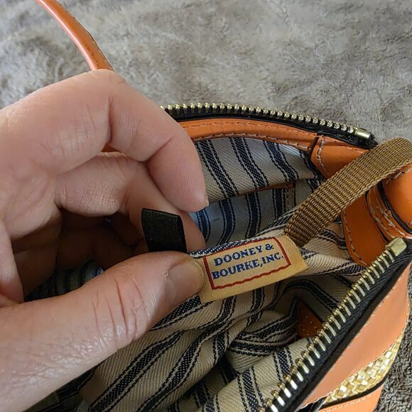 Dooney & Bourke Woven Embossed Satchel Crossbody Leather Coral Gold - Picture 4 of 16